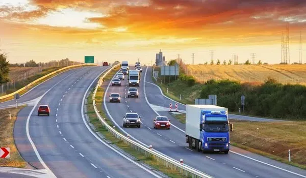Highway corridor representing NH-44 / Bellary Road and airport-corridor road access near Devanahalli